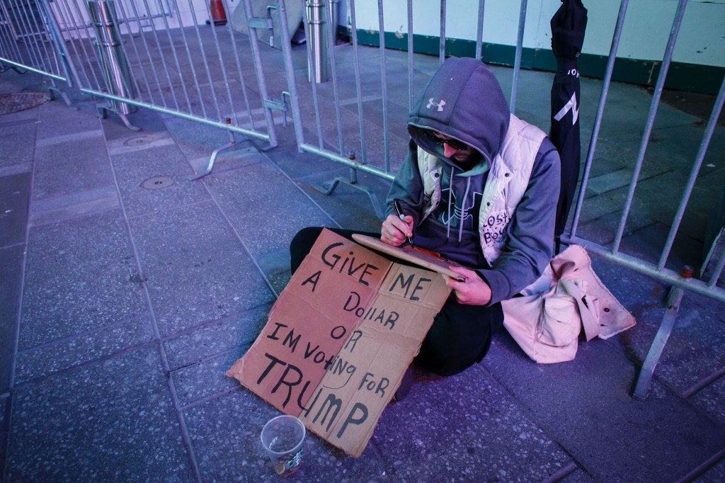 Бездомный на Таймс-сквер 1