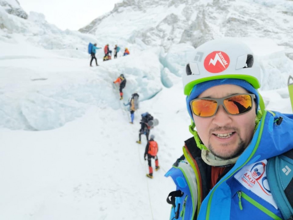 Казахстанец Максут Жумаев во второй раз покорил Эверест