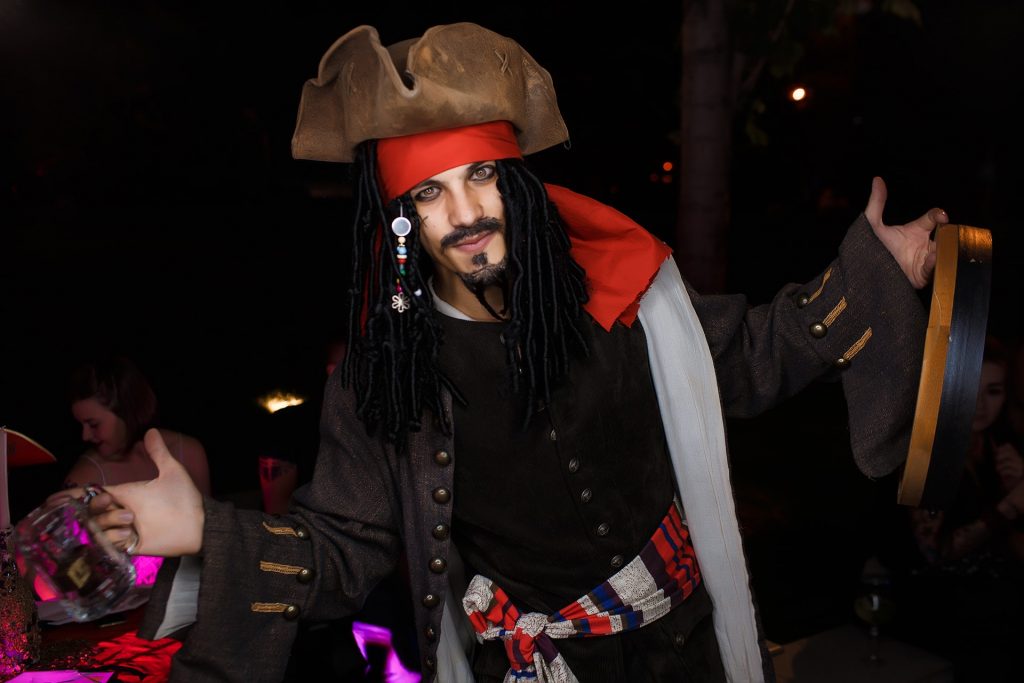 Бармаглот пираты вечеринка