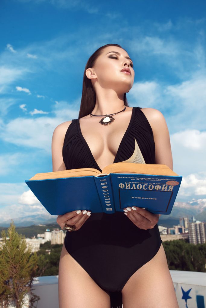 Инстаграм-модель Диана Хван анекдот Esquire Miss Cosmopolitan 2018