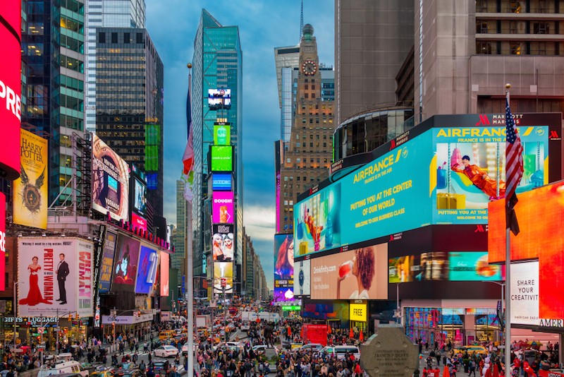 Ролик о Казахстане показывают на Таймс-сквер в Нью-Йорке