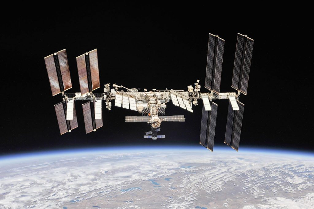 МКС космическая станция санитарно-гигиеническая система космос астронавты 