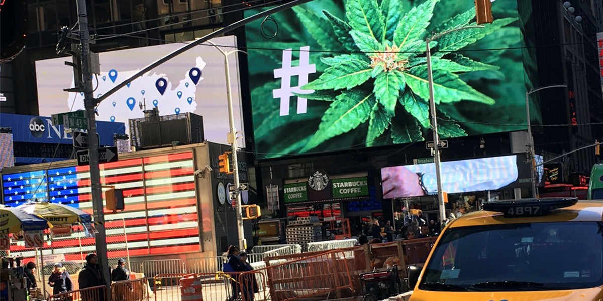 В Нью-Йорке декриминализировали хранение и употребление марихуаны
