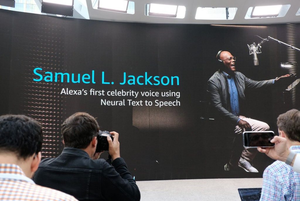 Голосовой помощник Alexa отругает голосом Сэмюэла Л. Джексона