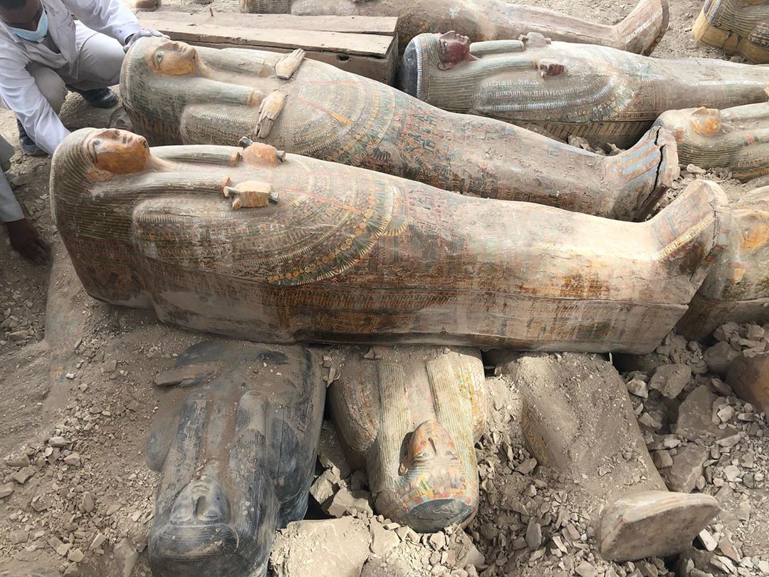 В Египте нашли 24 расписных саркофага возрастом в несколько тысяч лет