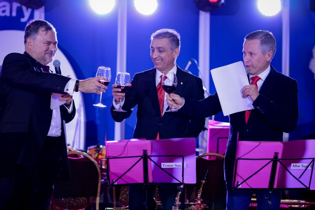 Юбилейный праздник молодого вина Le Beaujolais Nouveau 2019 отметили в Алматы