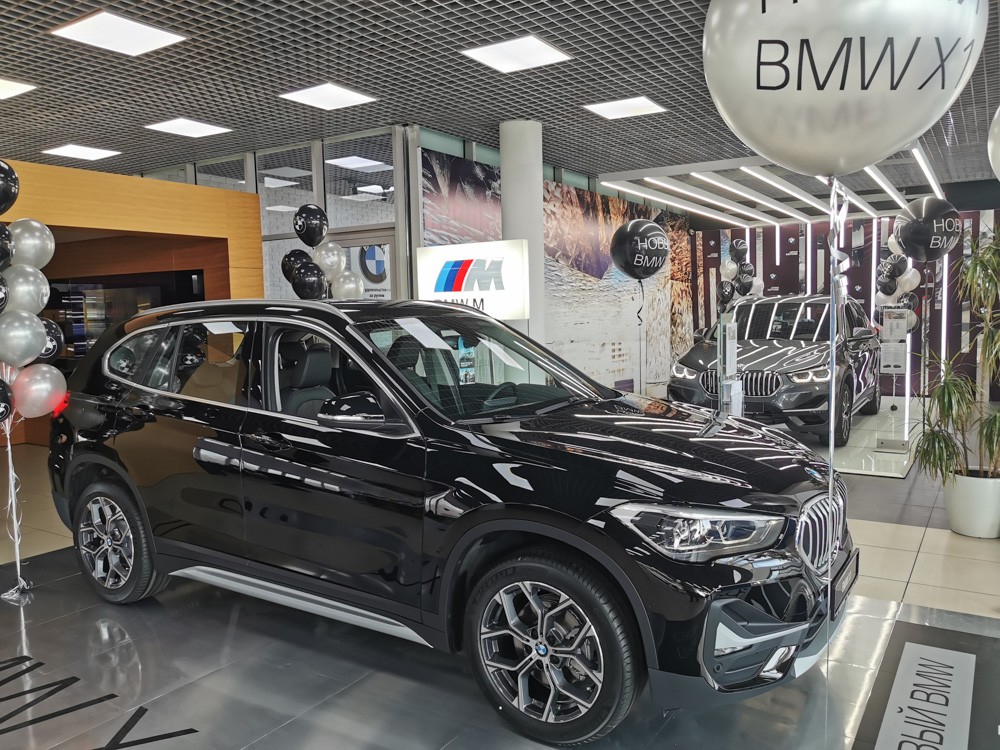 Обновленный BMW X1