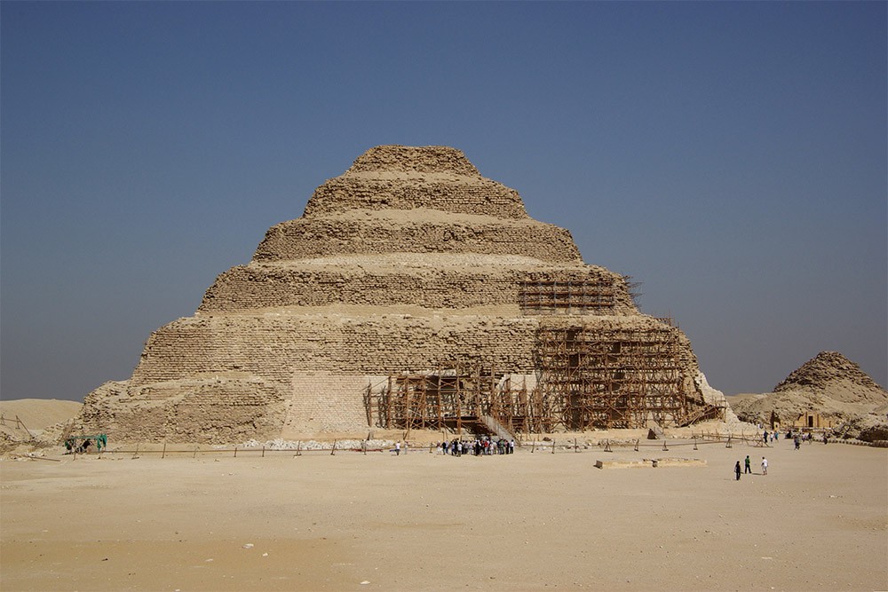 Египет открыл для посещения самую древнюю пирамиду
