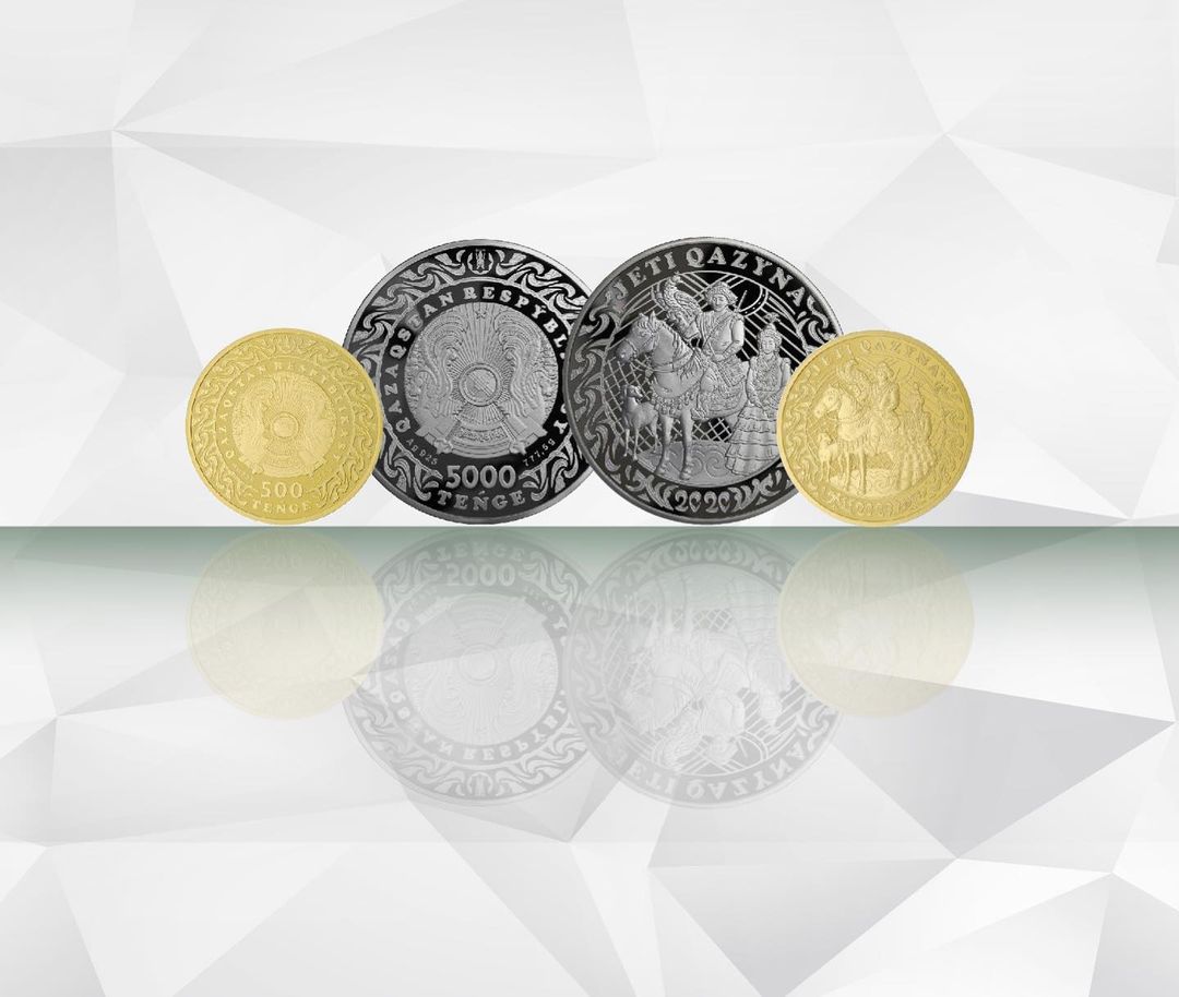 Новые 100-тенговые монеты поступили в обращение