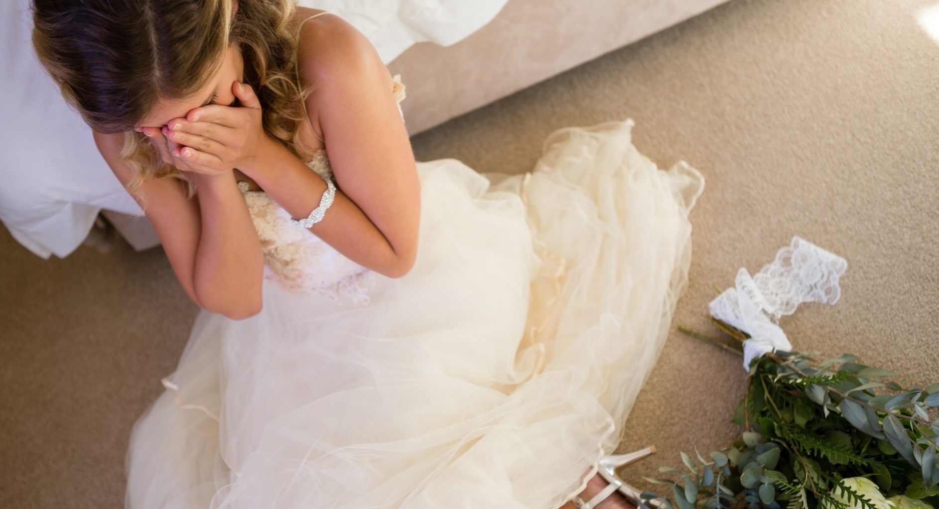 Невеста не пришла на свадьбу из-за "оскорбительного" подарка от жениха
