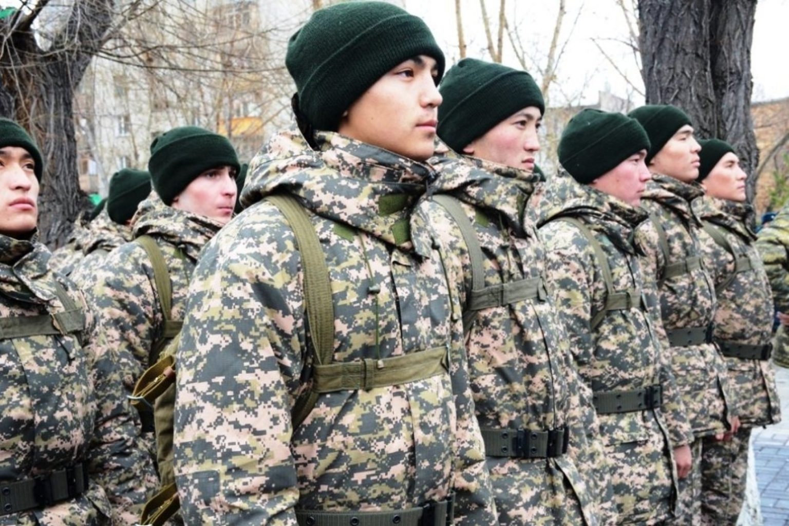 Токаев подписал указ о призыве на срочную воинскую службу