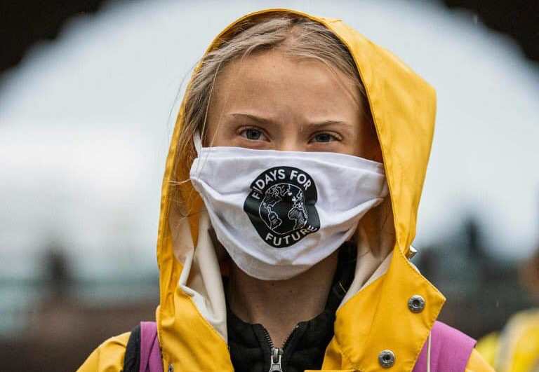 Грета Тунберг снова протестует. На сей раз  против неравного распределения вакцин