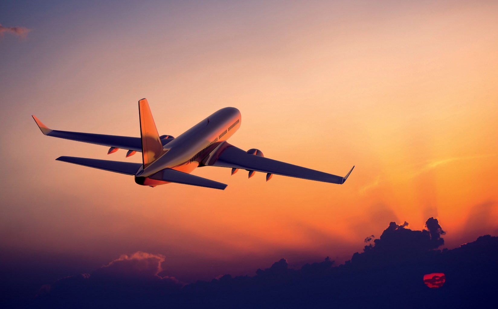 Авиарейсы в Амстердам и Черногорию возобновят в Казахстане