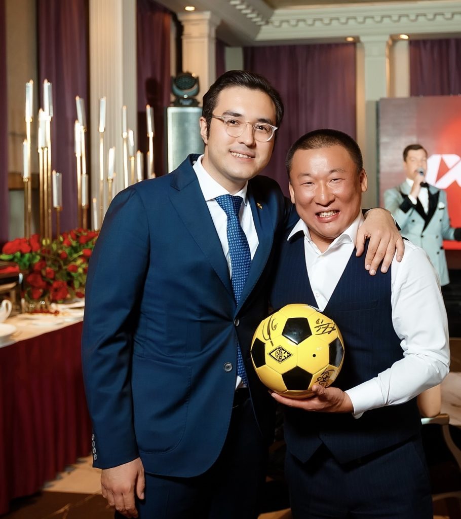 Love Ball Almaty собрал более 11 млн тенге на развитие детей с синдромом Дауна