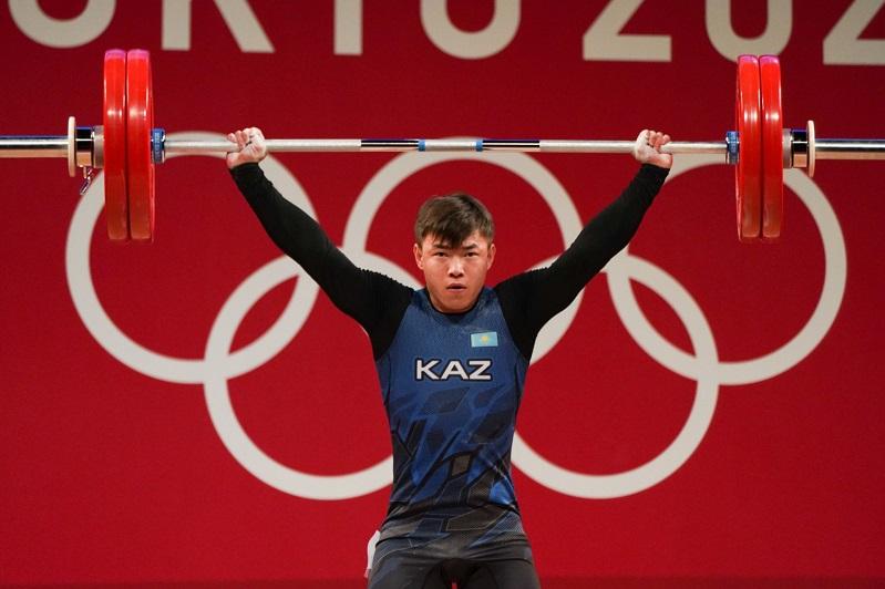 Казахстанский тяжелоатлет Игорь Сон завоевал еще одну "бронзу"