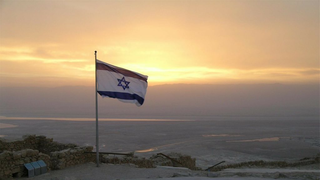 Границы из-за нового штамма коронавируса первым в мире закрыл Израиль