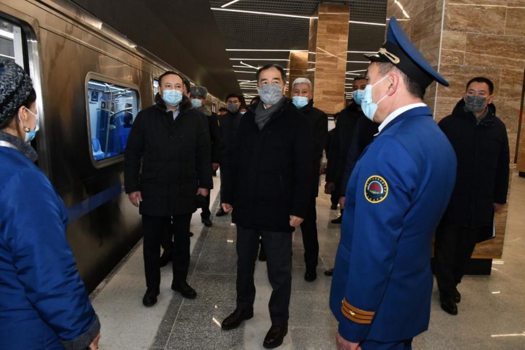 Две новые станции метро открыли в Алматы