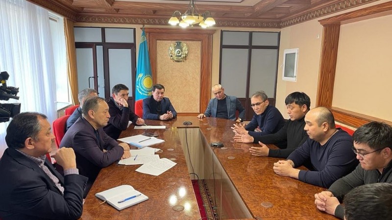 Правительственная комиссия начала переговоры с активистами в Жанаозене и Мангыстау
