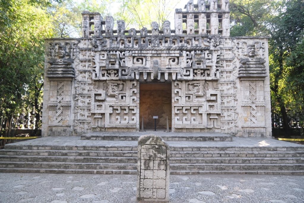Каково это - совершить путешествие по руинам майянских городов