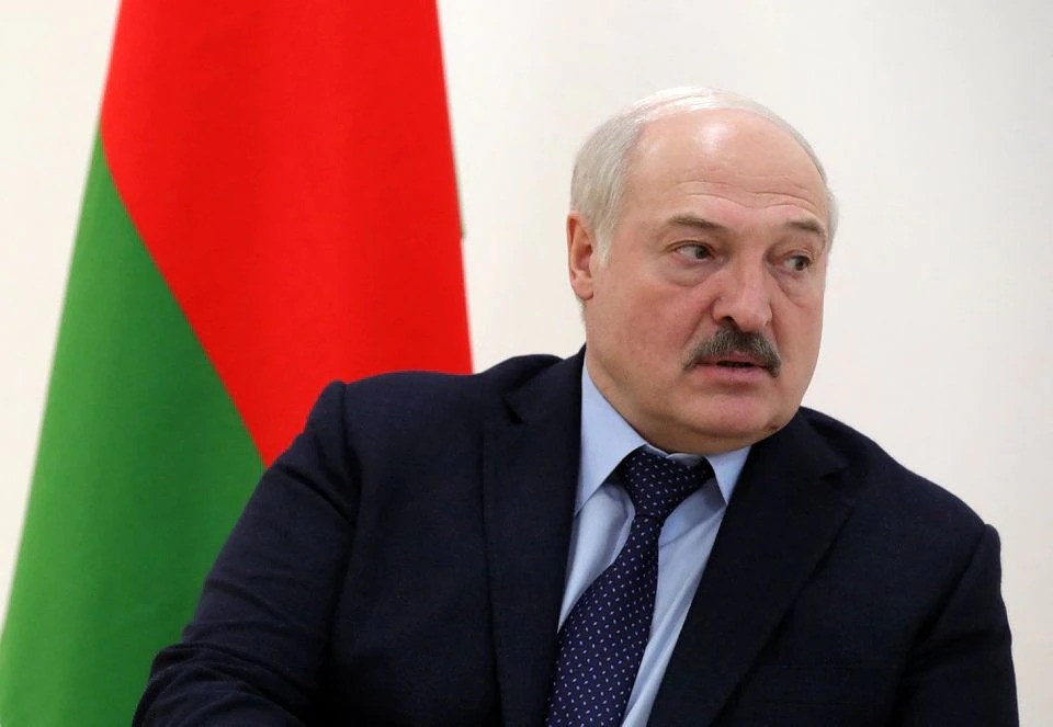 "Не было бы диктатуры, так ходили бы голытьбой". Лукашенко рассказал о политическом режиме Беларуси и ситуации с Евросоюзом