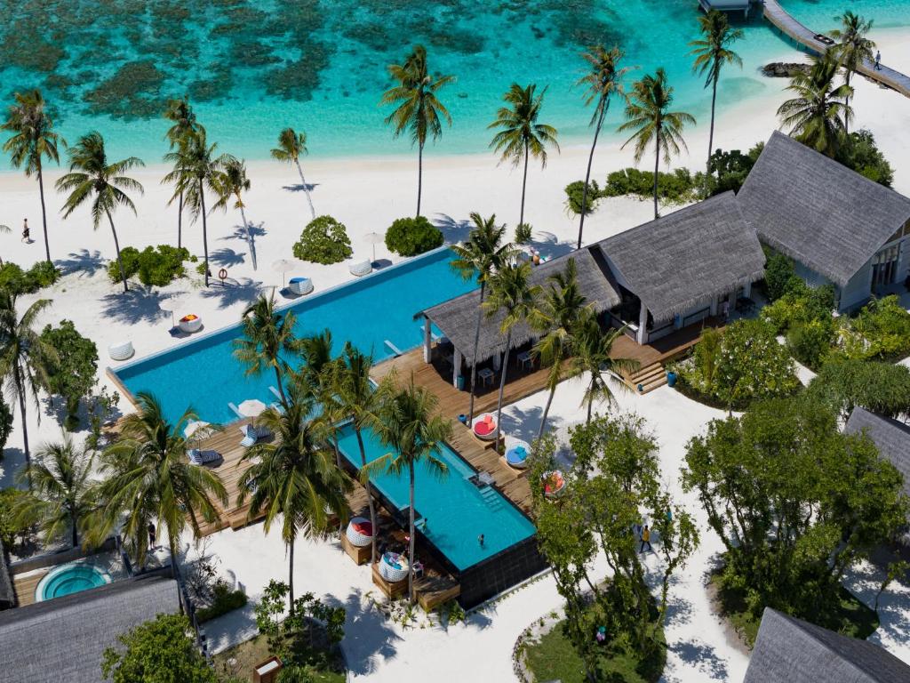 Солнце, пальмы, пятизвездочный отель:  Esquire и Cora Cora Maldives разыгрывают отдых на двоих