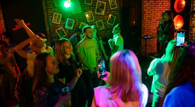 От заката до рассвета: 9 алматинских баров с живой музыкой