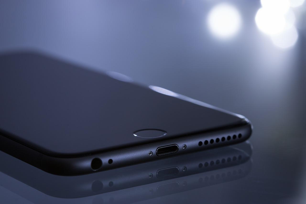 Apple отложит запуск iPhone 14 из-за визита Пелоси на Тайвань