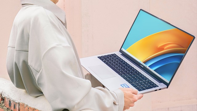 В Казахстане стартуют продажи высокопроизводительного ноутбука HUAWEI MateBook D 16
