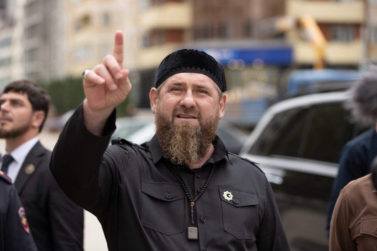 «Хочу разрядить атмосферу». Кадыров прокомментировал свое заявление о «бессрочном отпуске»