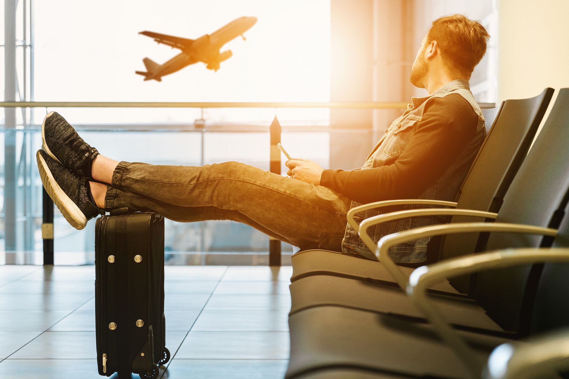 Время с пользой: в каких аэропортах проводятся бесплатные экскурсии во время длительных стыковок