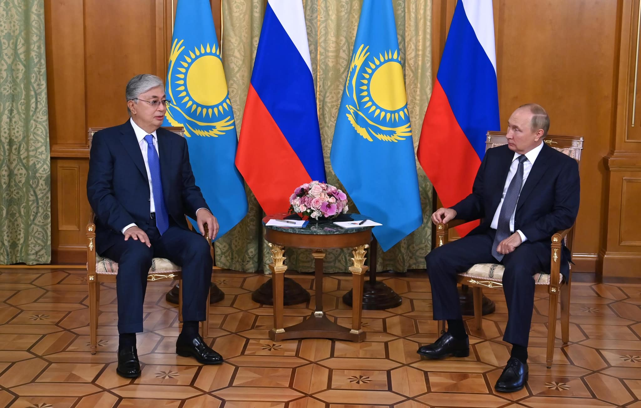 Визит Путина: Казахстан не планирует подписывать новых военных соглашений с Россией