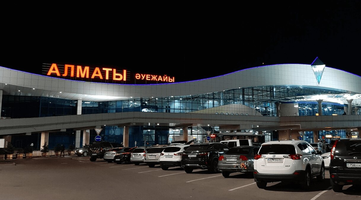 Вспыхнул Power Bank: в аэропорту Алматы произошло возгорание