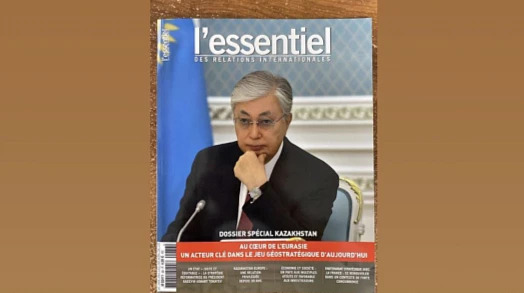 Президент Казахстана попал на обложку французского журнала