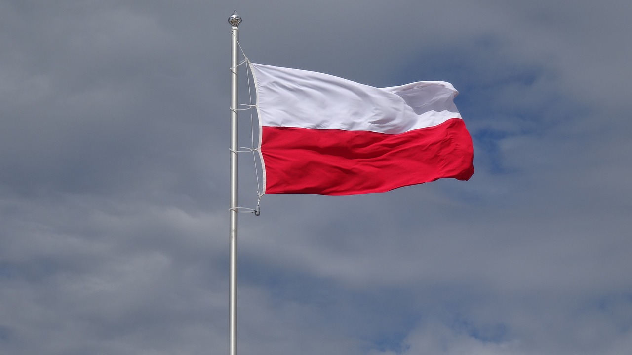 СМИ: В Польше упали российские ракеты. Байден не уверен, НАТО ждет итогов расследования