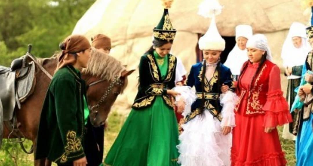 В России сняли фильм о казахской свадьбе