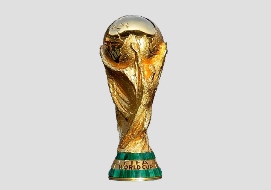 ФИФА расследует незаконное прикосновение к трофею Чемпионата мира по футболу