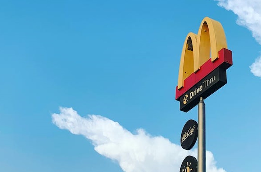Reuters назвал причины закрытия McDonald’s в Казахстане