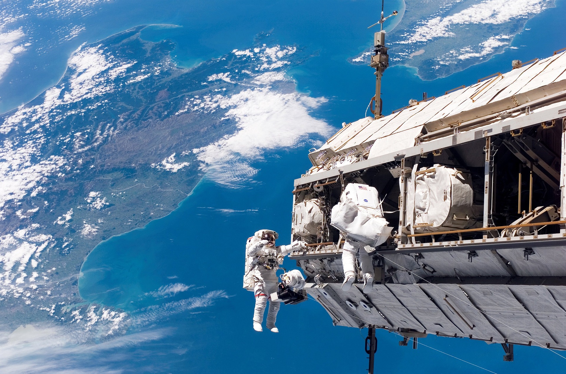 План спасения: NASA и «Роскосмос» обсуждают безопасное возвращение астронавтов МКС