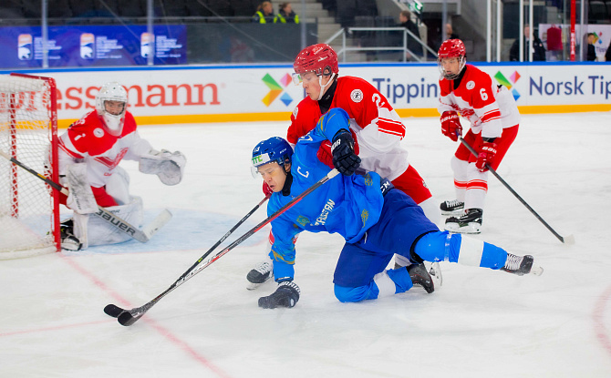 Казахстанская сборная по хоккею всухую обыграла датчан на МЧМ-2022