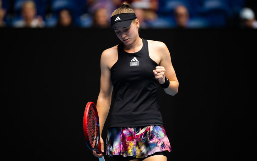 Теннисистка Елена Рыбакина вышла в финал Australian Open
