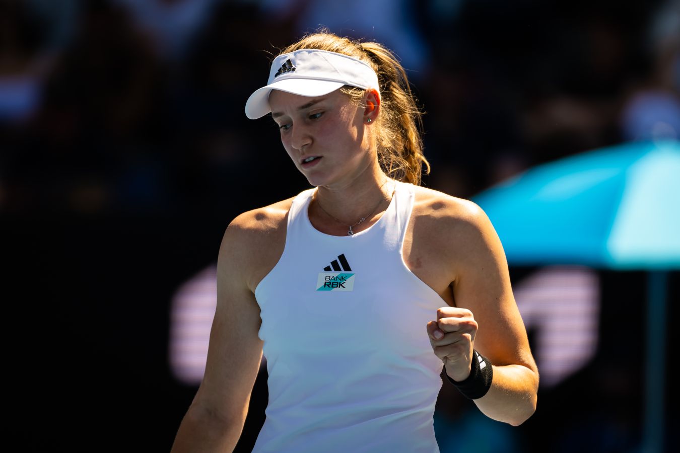Стало известно, сколько заработала Елена Рыбакина на Australian Open