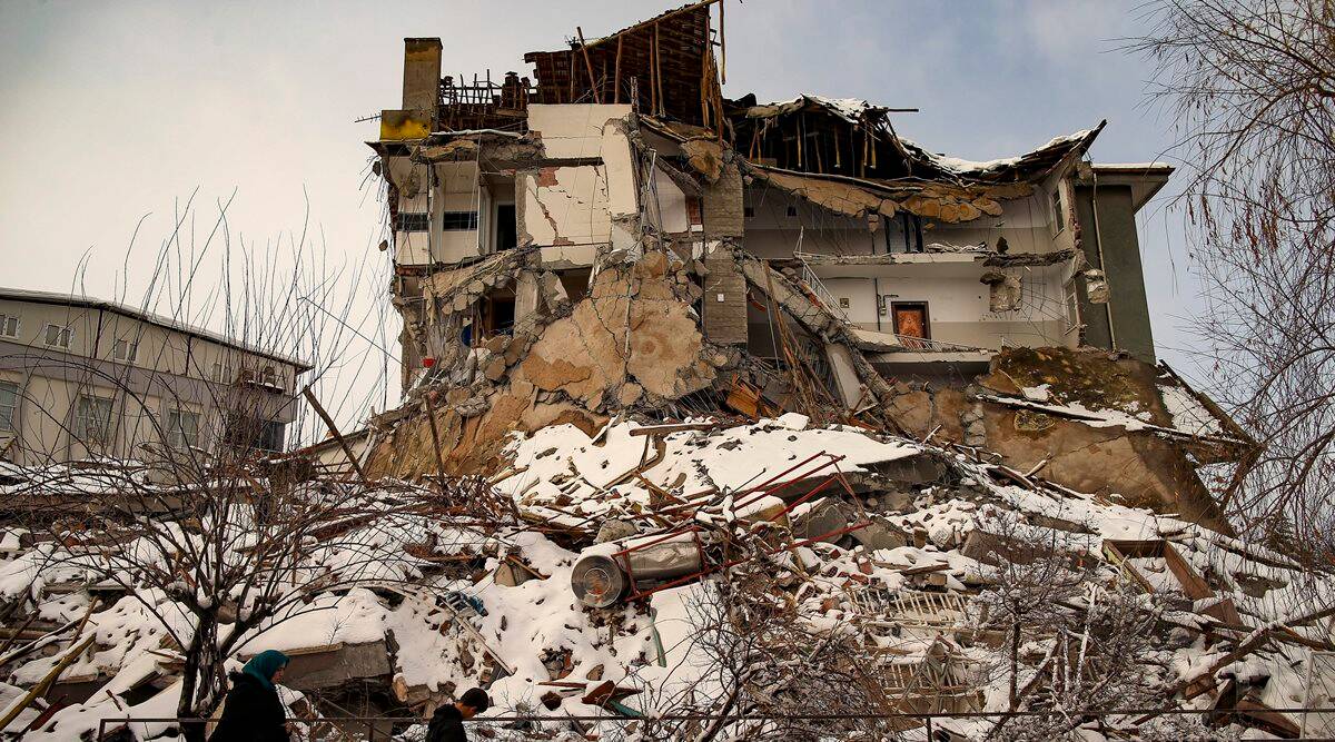 Число погибших при землетрясении в Турции и Сирии превысило 11 тысяч человек
