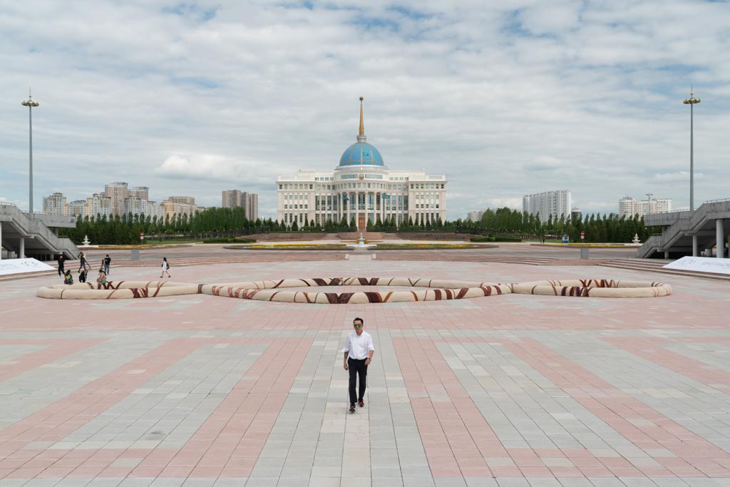 Каково это – содержать галерею современного искусства в Казахстане
