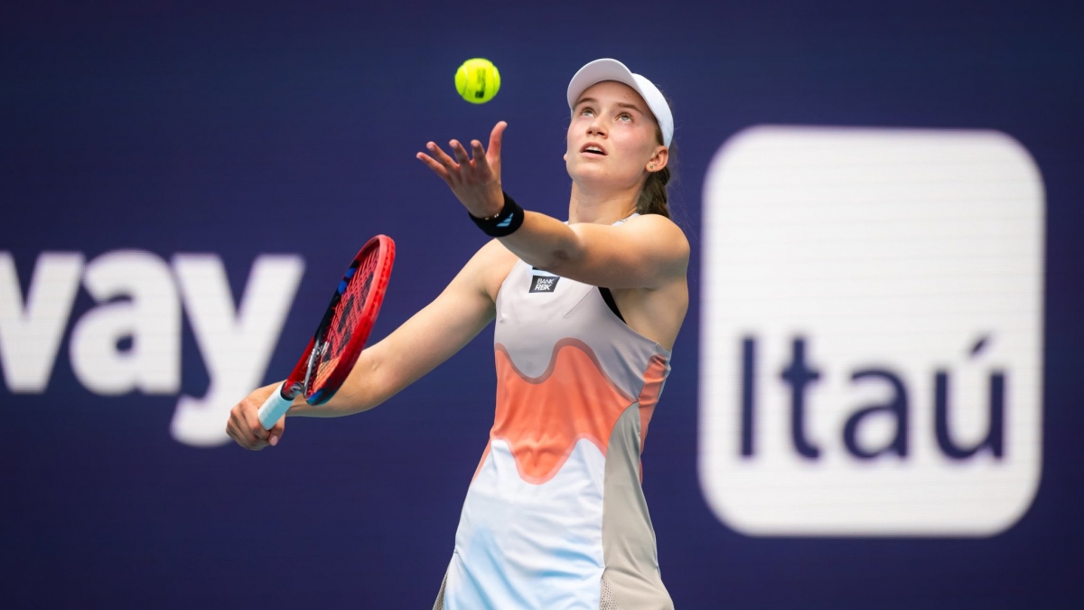 13 победа подряд: Елена Рыбакина вышла в финал Miami Open