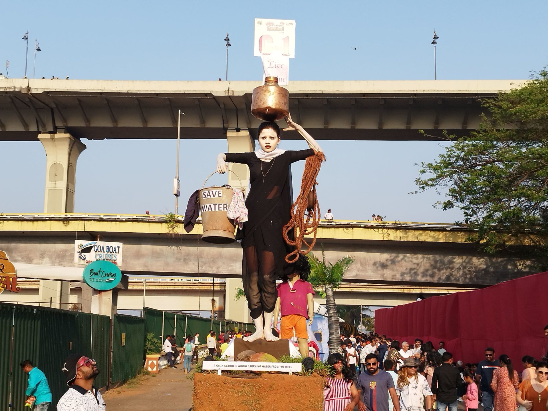 Каково это – посетить индийский Goa Carnival