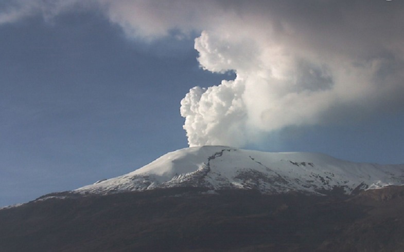 Проснулся один из самых опасных вулканов мира