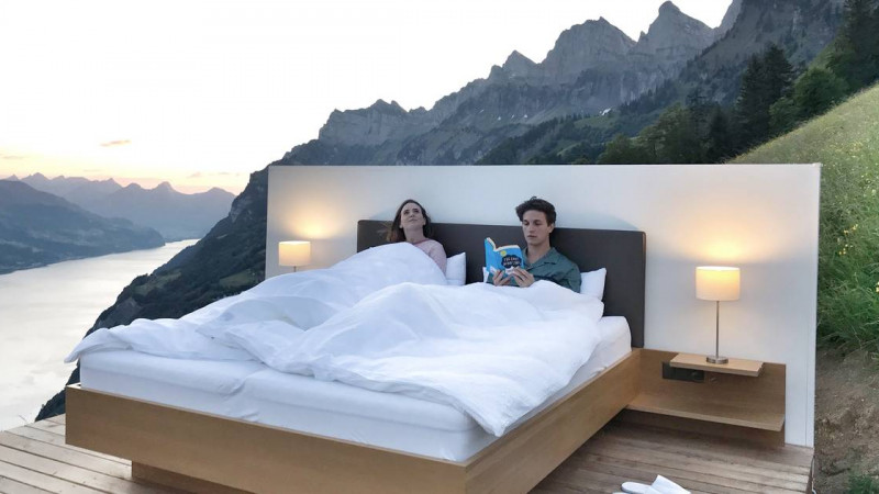 Без окон и дверей. Уникальный отель открыли в Швейцарии