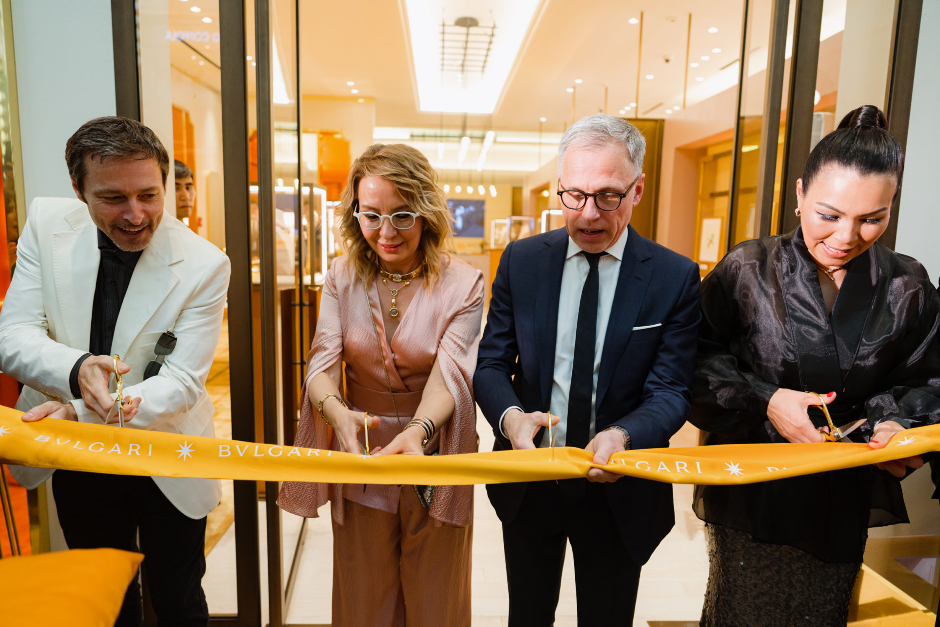 В Астане открылся первый бутик ювелирно-часового дома BULGARI 