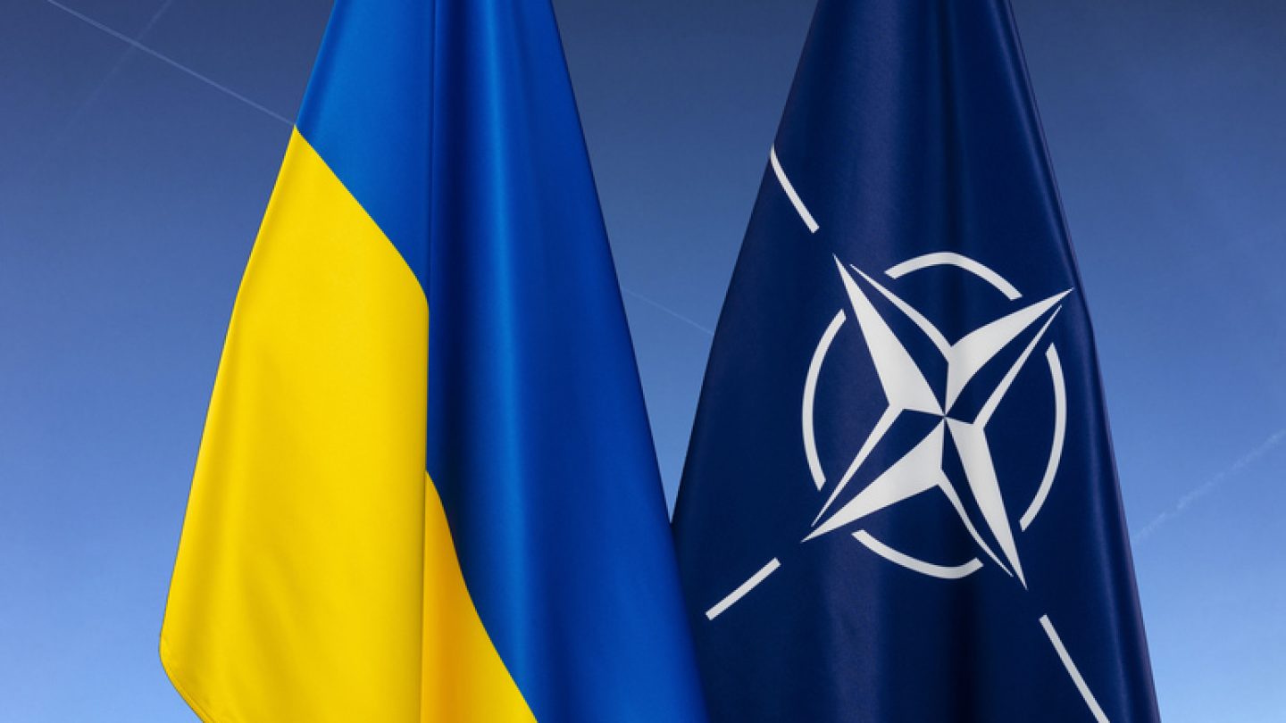 Примут ли Украину в НАТО до окончания войны