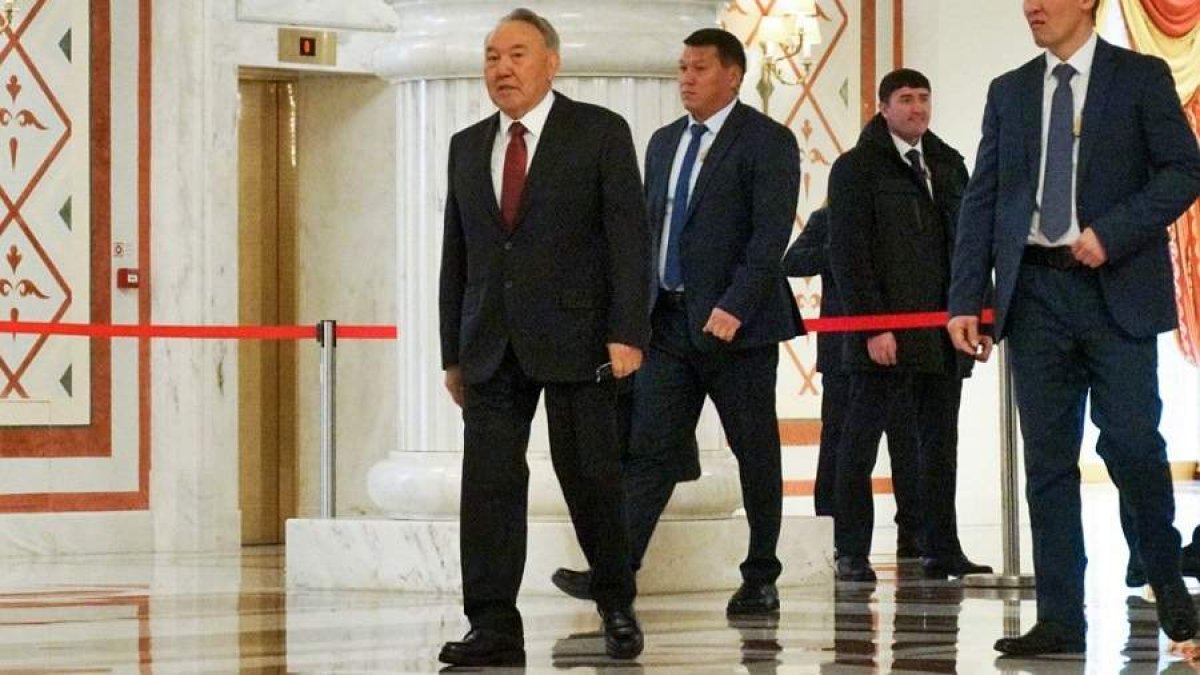 Назарбаев лишился еще одной привилегии
